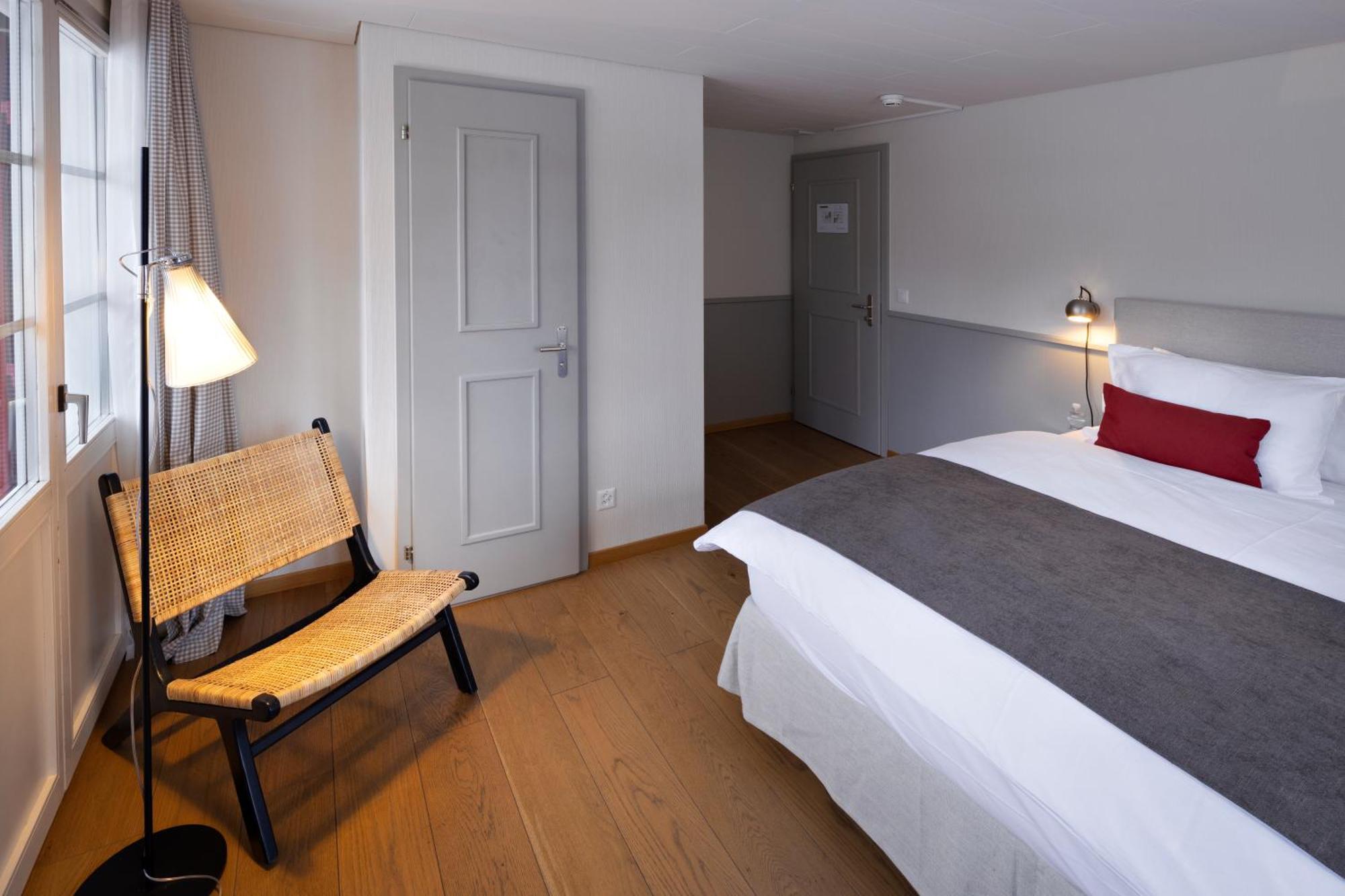 Hotel Bergidyll - Riders Haven Self Check-In Hotel Andermatt Bagian luar foto