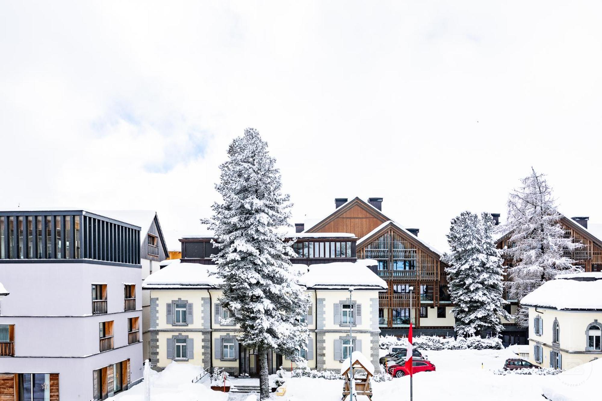 Hotel Bergidyll - Riders Haven Self Check-In Hotel Andermatt Bagian luar foto